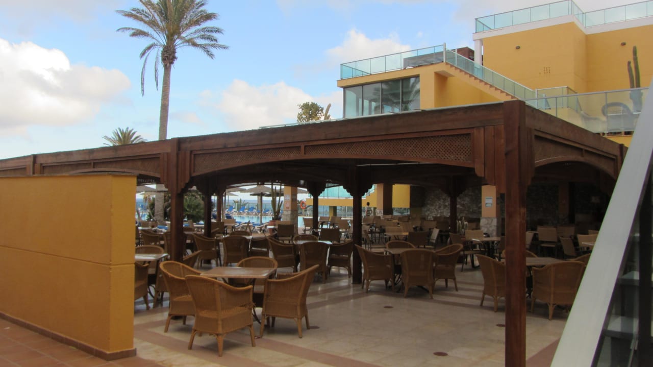 Große Snackbar SBH Club Paraiso Playa