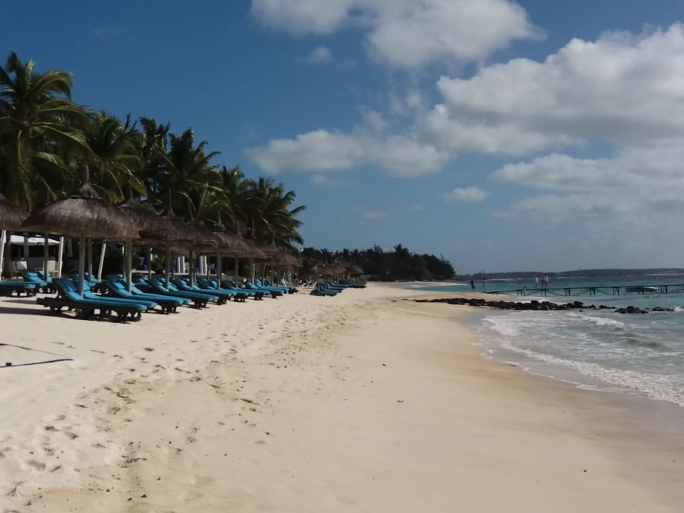Strand im Mai 2018 Constance Belle Mare Plage