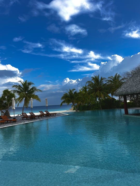 Pool Adaaran Select Meedhupparu Island Resort - Premium All Inclusive