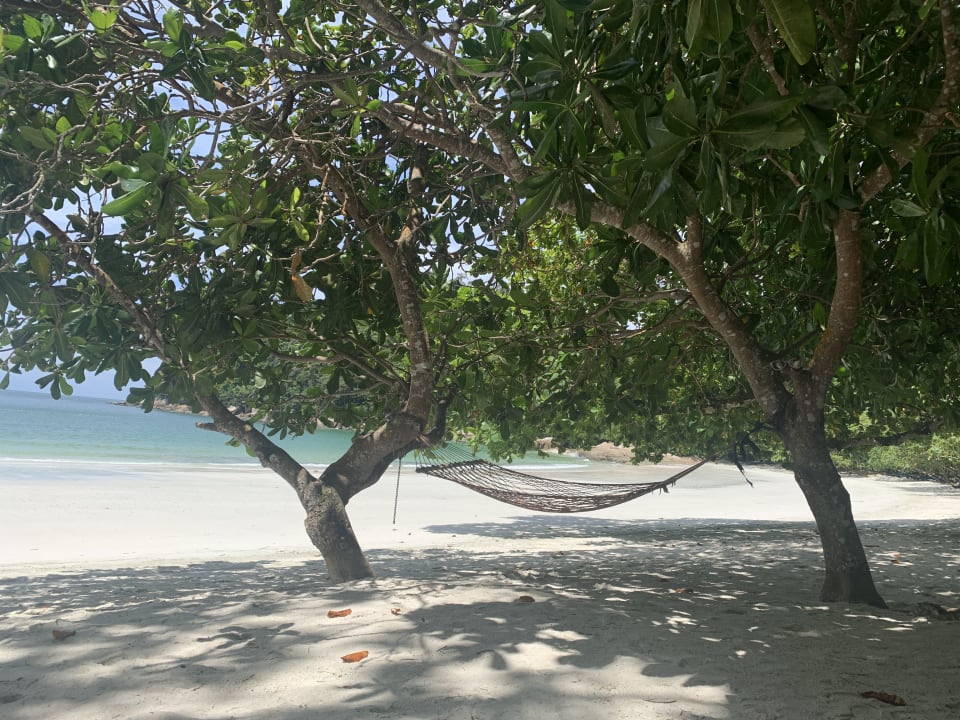 Strand Hotel Pangkor Laut Resort/Estates