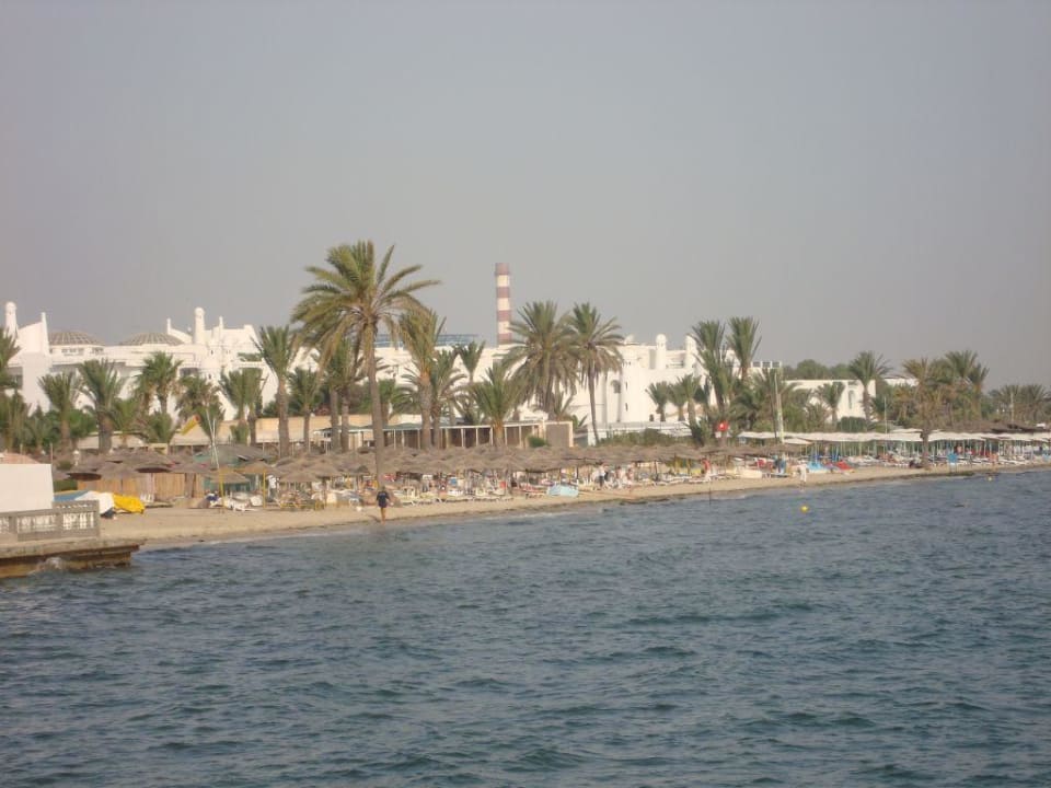 Hotel vom Steg aus Hotel El Mouradi Skanes Beach