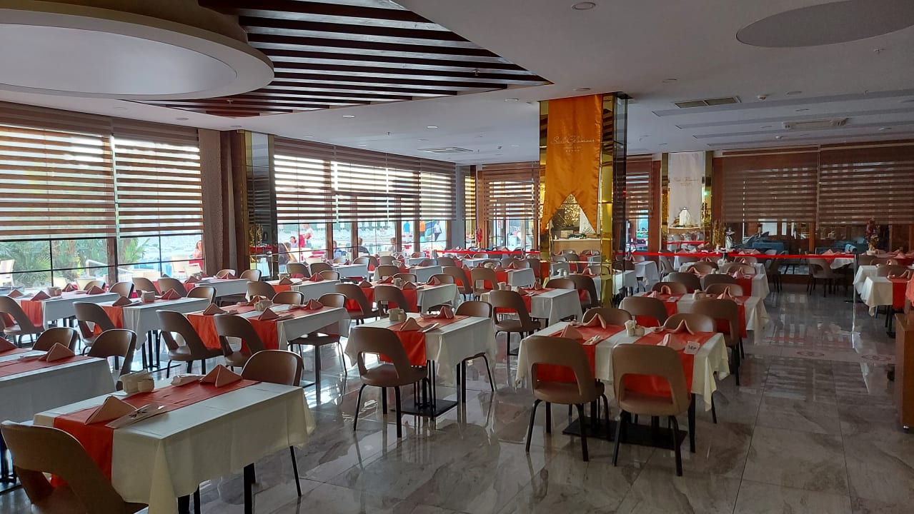 Gastro Glamour Resort & Spa