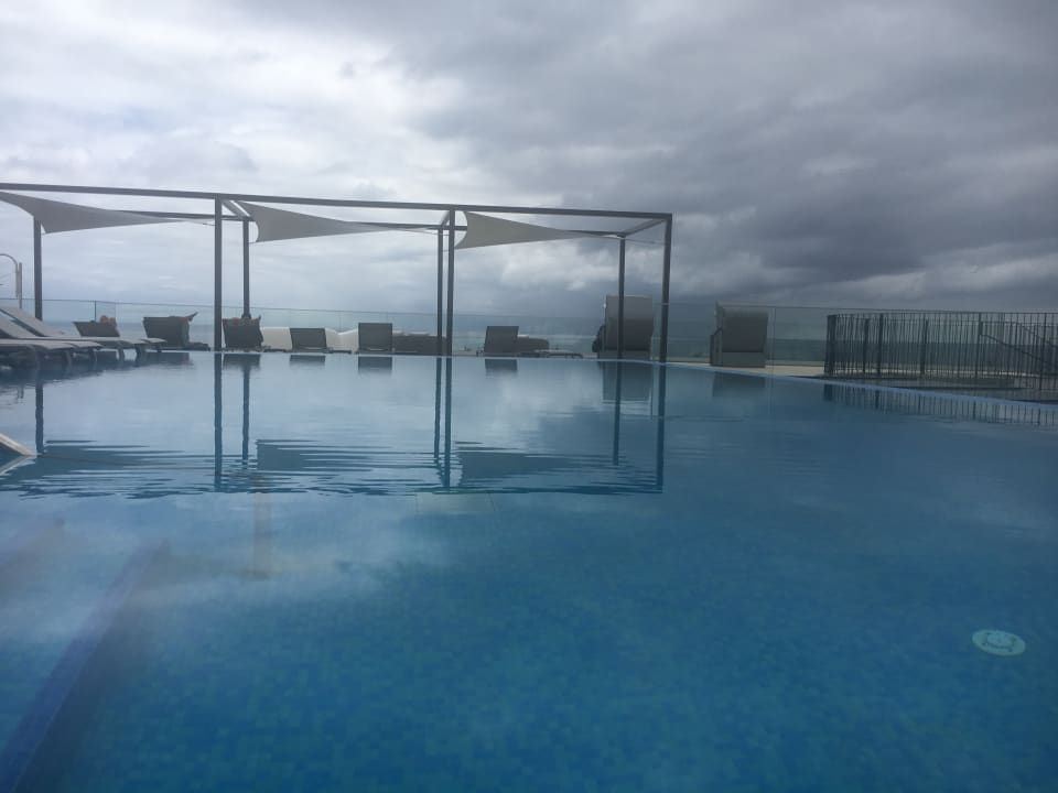 Pool Sentido Galomar