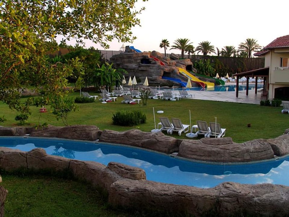 Aquapark in Morgensonne Melas Holiday Village