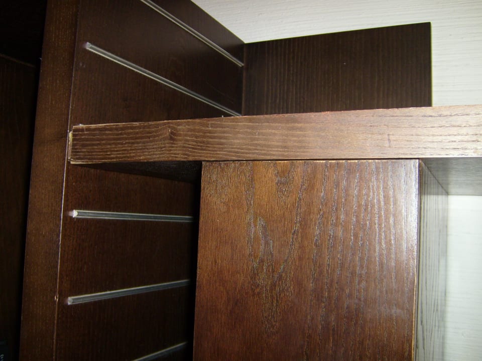 Alte verbrauchte Möbel Bahía de Alcúdia Hotel & Spa