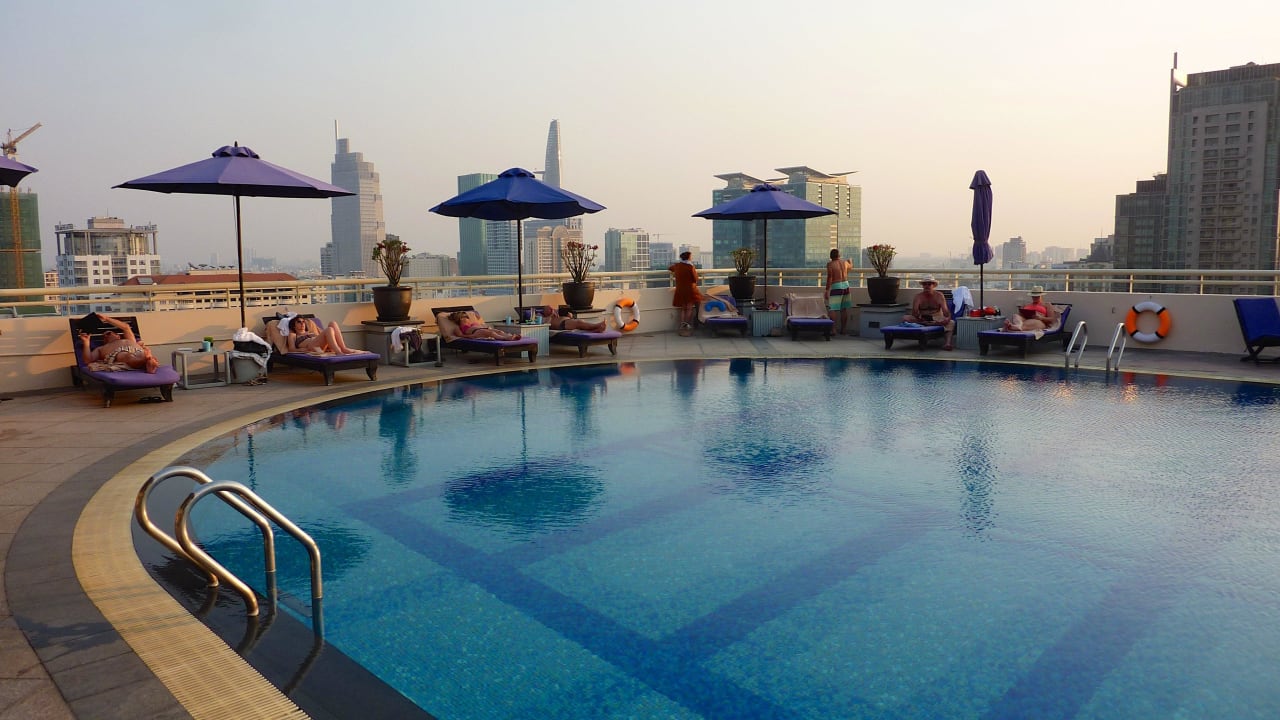 Aussenpool Hotel Sofitel Plaza