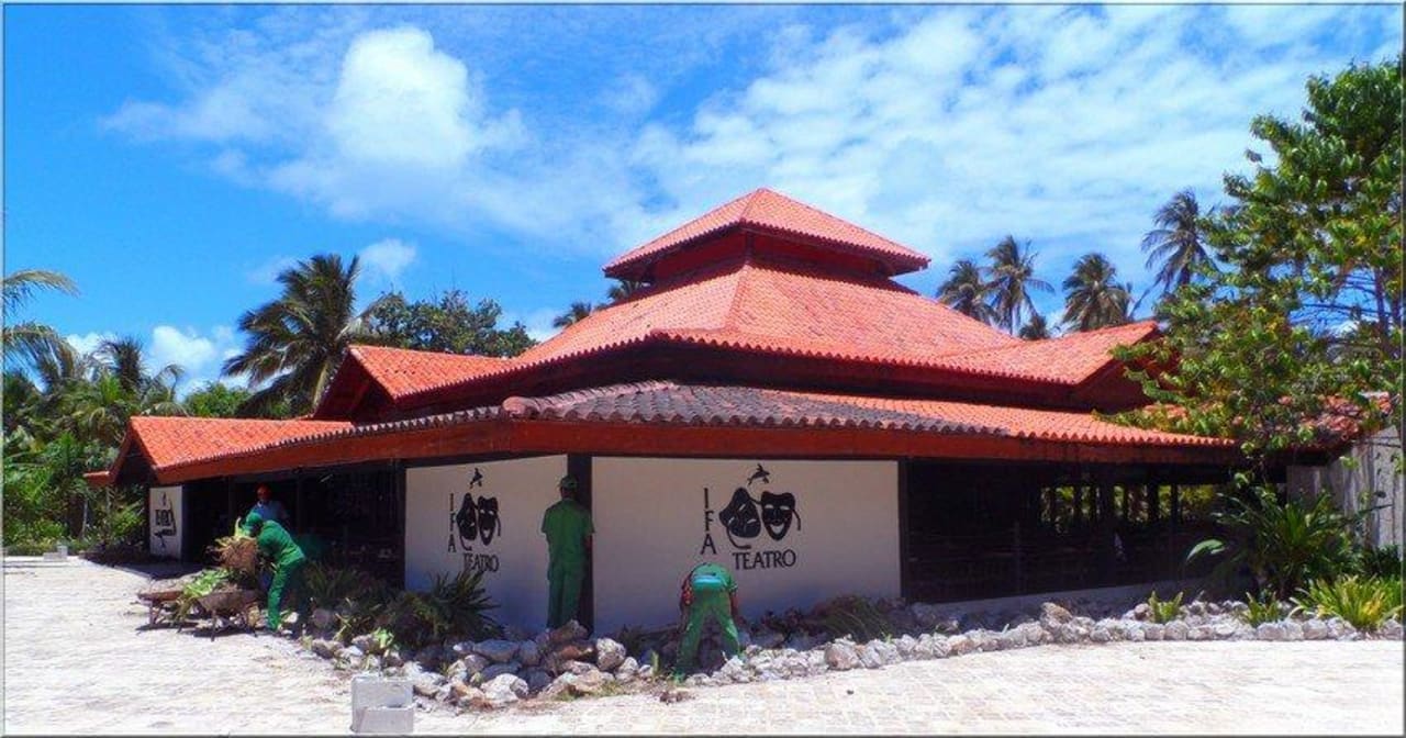 Theater Villas Bavaro Resort & Spa