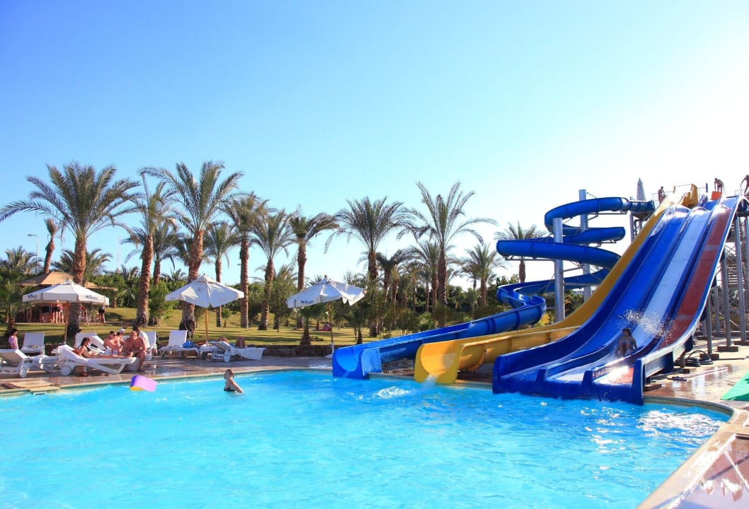 Aqua Park Xperience Kiroseiz Parkland Resort