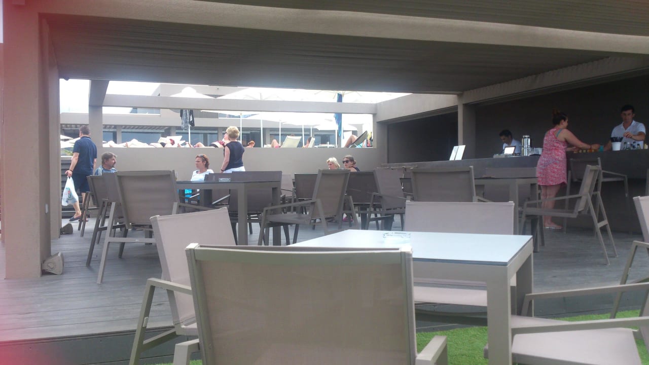 "Bar który miał być na plaży" NEMA Design Hotel & Spa (Adults Only)