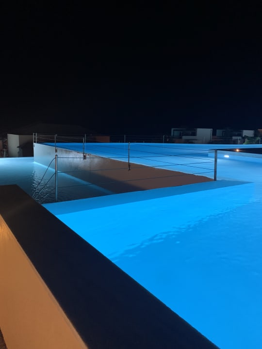 Pool Atlantica Belvedere Resort