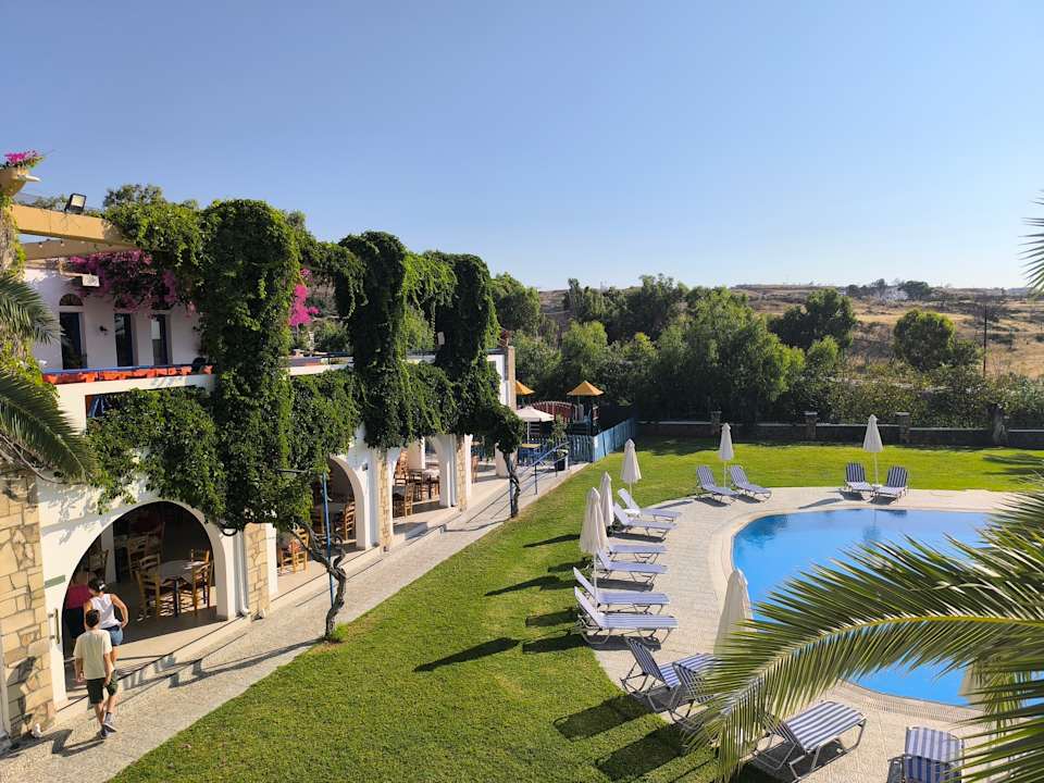 Pool Ekaterini Hotel