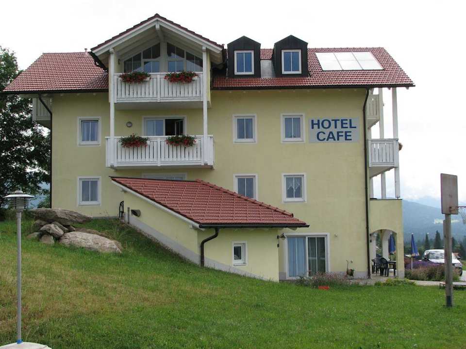 Aussenansicht Hotel Sternenzauber