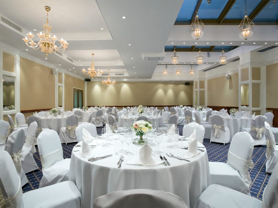 Ballroom Hotel Kempinski Cathedral Square