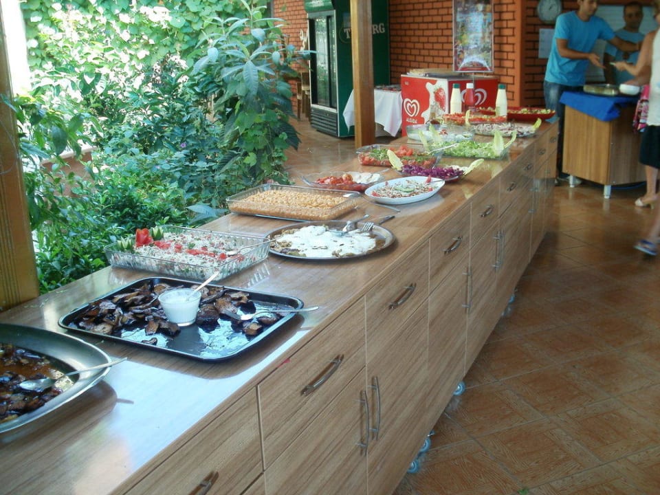 Buffet! Hotel Özgürhan