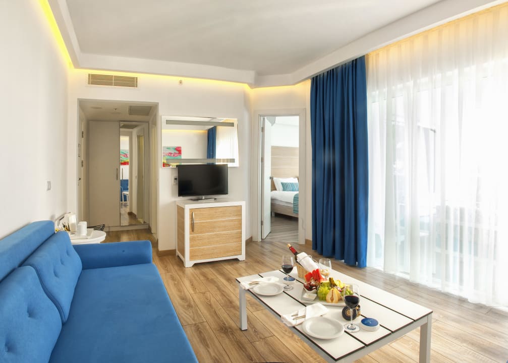 Family Room Garcia Resort & Spa