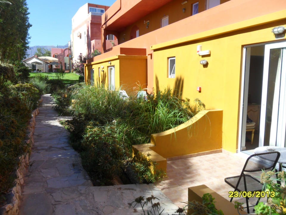 Terrasse vom Zimmer 536 Orpheas Resort - Adults Only