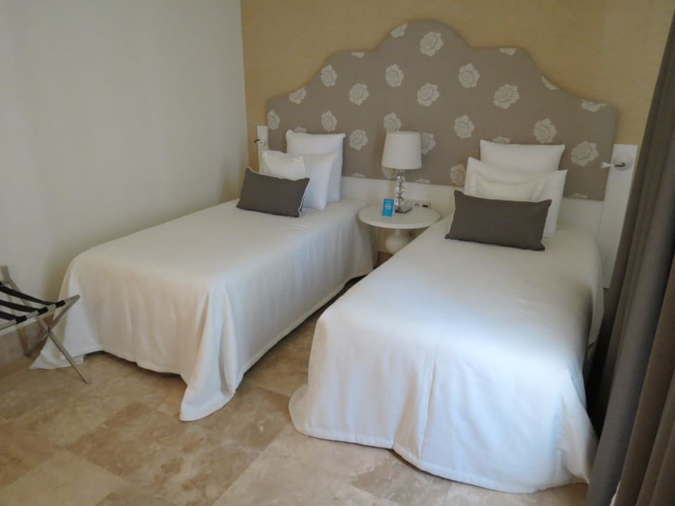 Schlafzimmer EG in der Lakevilla Paloma Oceana