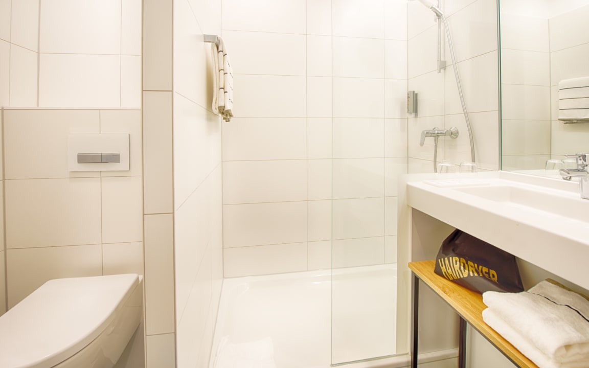 Zimmer LOGINN Hotel Leipzig by ACHAT