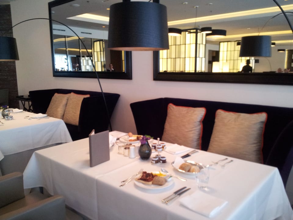 Restaurant Les Solistes  (zum Frühstück) Waldorf Astoria Berlin