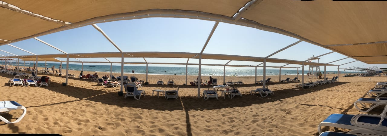 Strand Alba Queen Hotel