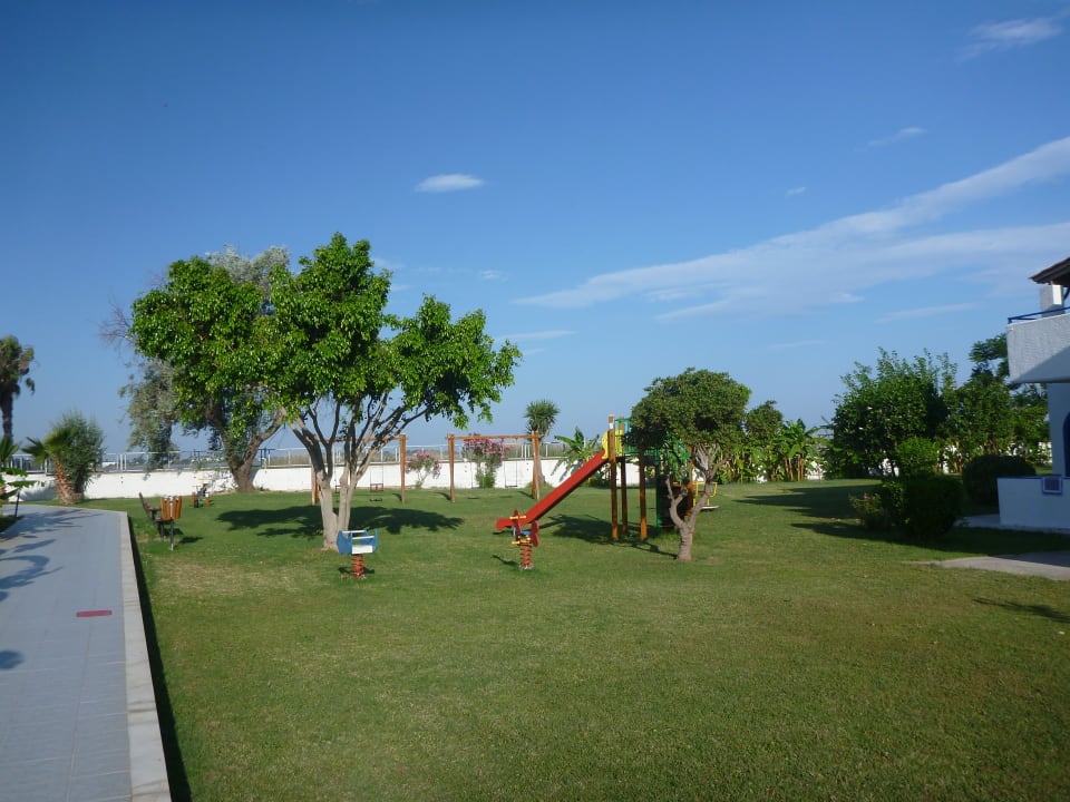 Gartenanlage Hotel Tigaki's Star