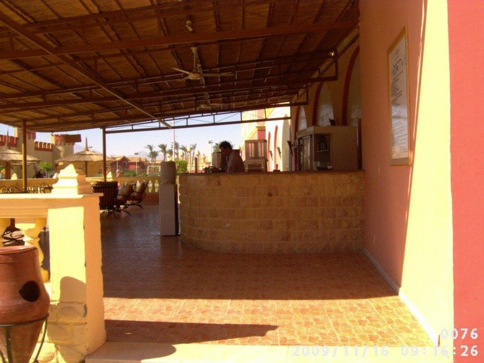 Die Oasis - Bar Pickalbatros Alf Leila Wa Leila Resort - Neverland Hurghada