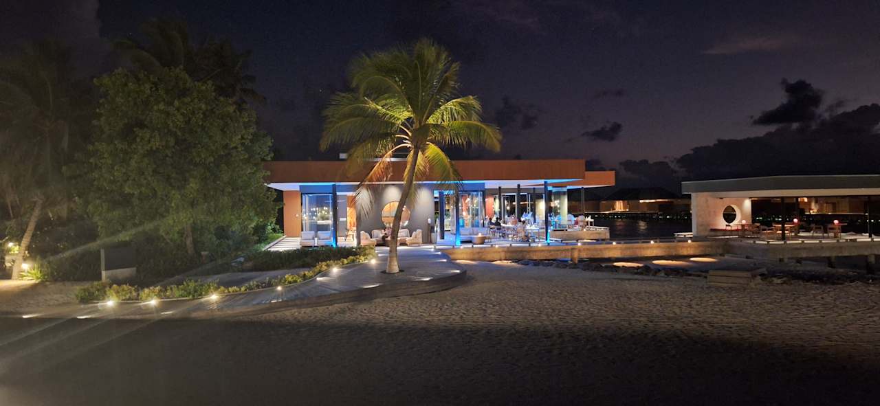 Gastro Veligandu Maldives Resort Island