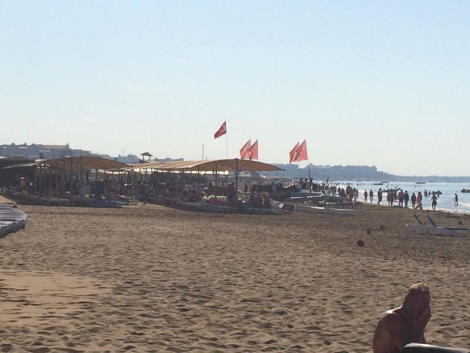 Strand nach links  Aydinbey Kings Palace & Spa