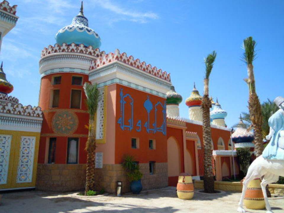 Der Eingang Pickalbatros Alf Leila Wa Leila Resort - Neverland Hurghada