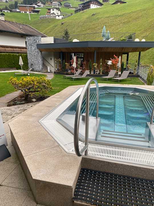 Pool Hotel Alpin Spa Tuxerhof