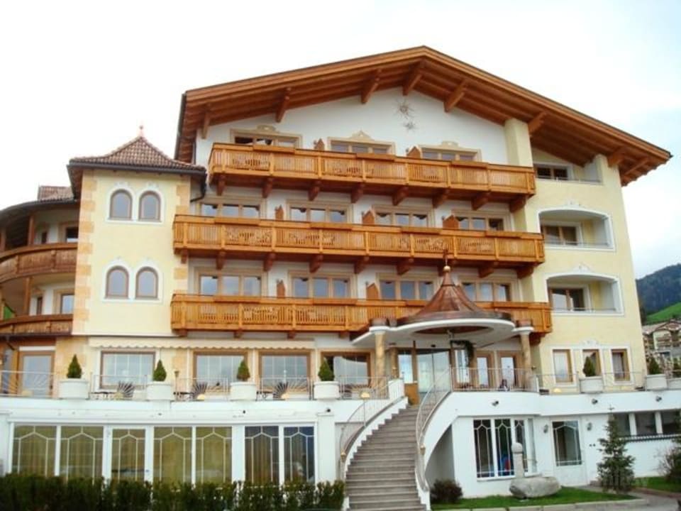 Hotel Edelweiss Eingang Hotel Edelweiss