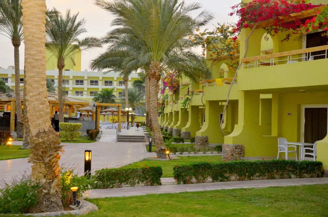 Außenansicht Palm Beach Resort
