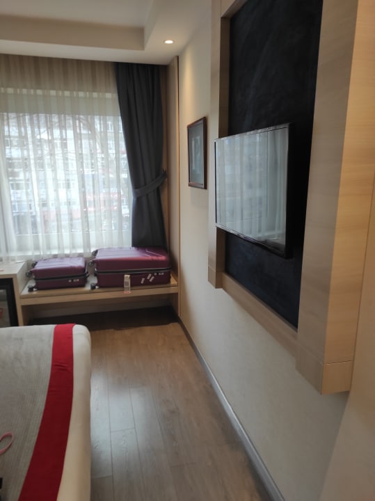 Zimmer Ramada by Wyndham Istanbul Old City