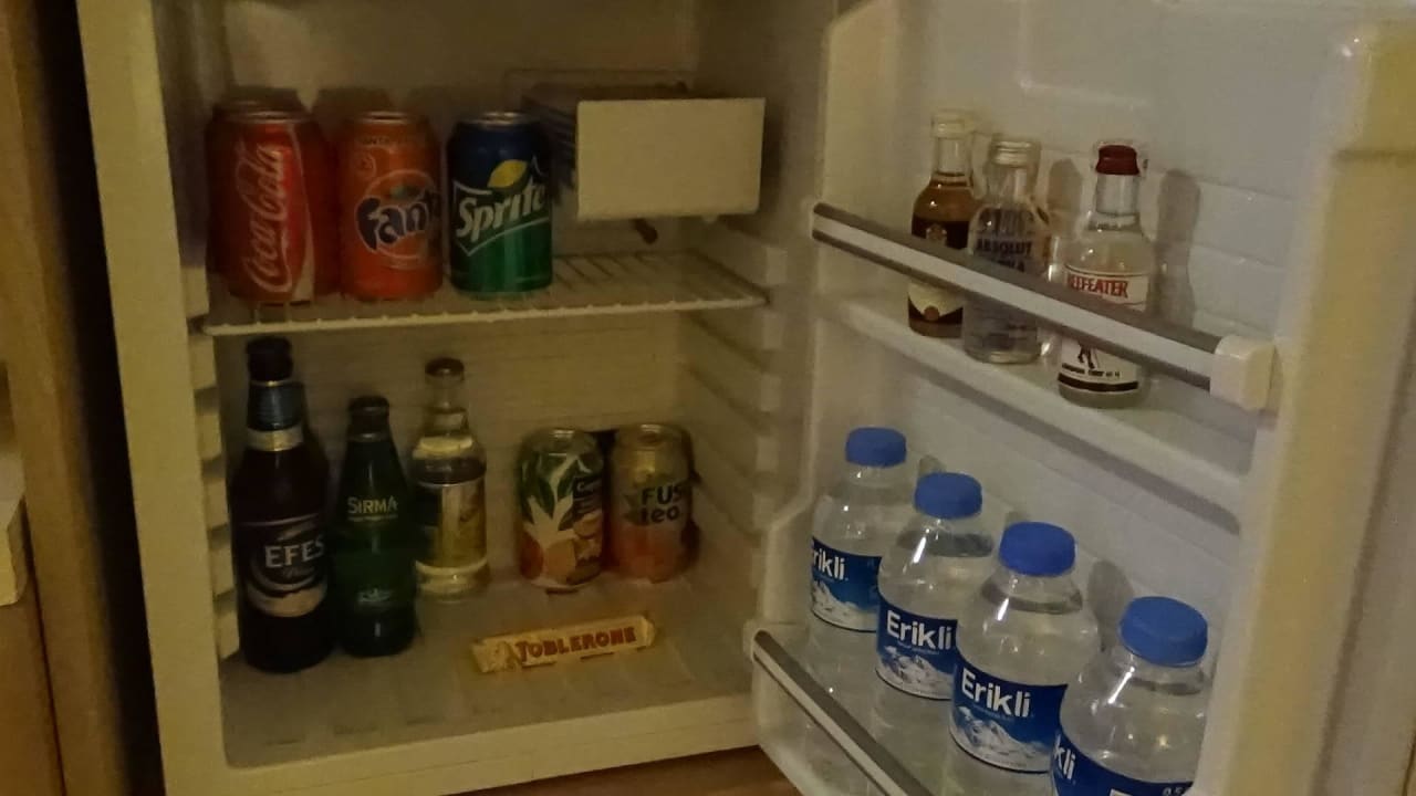 Minibar... Gloria Serenity Resort