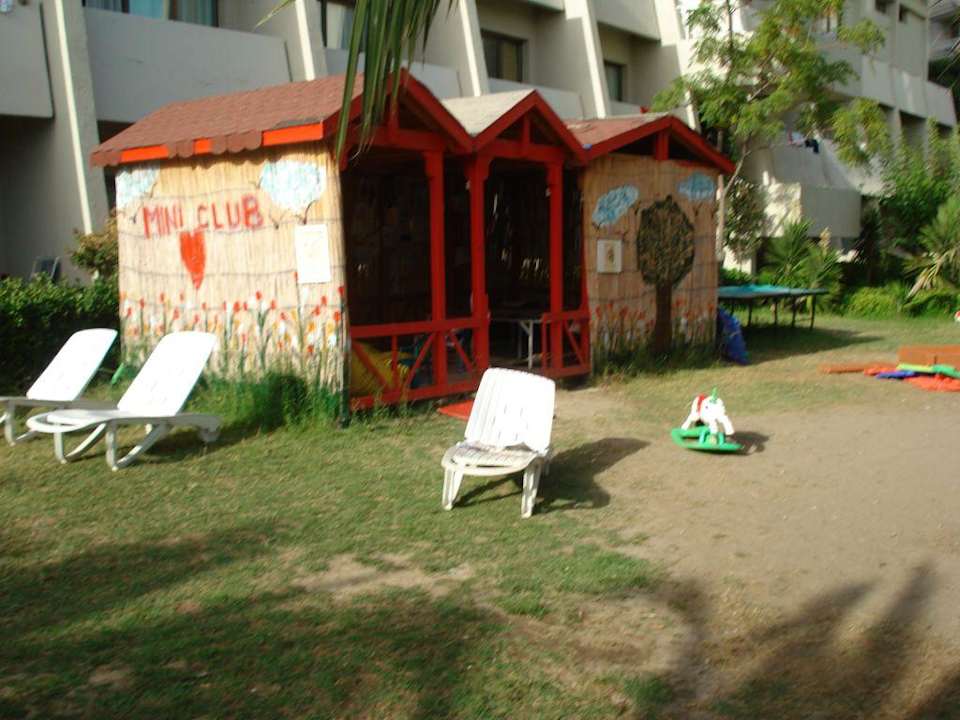 Sloop of kinderspeelplaats Hotel Vista Hill