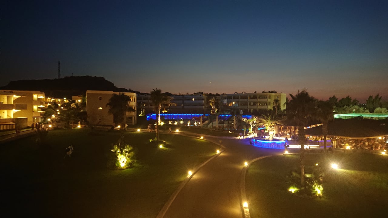 Gartenanlage Hotel Kalithea Horizon Royal