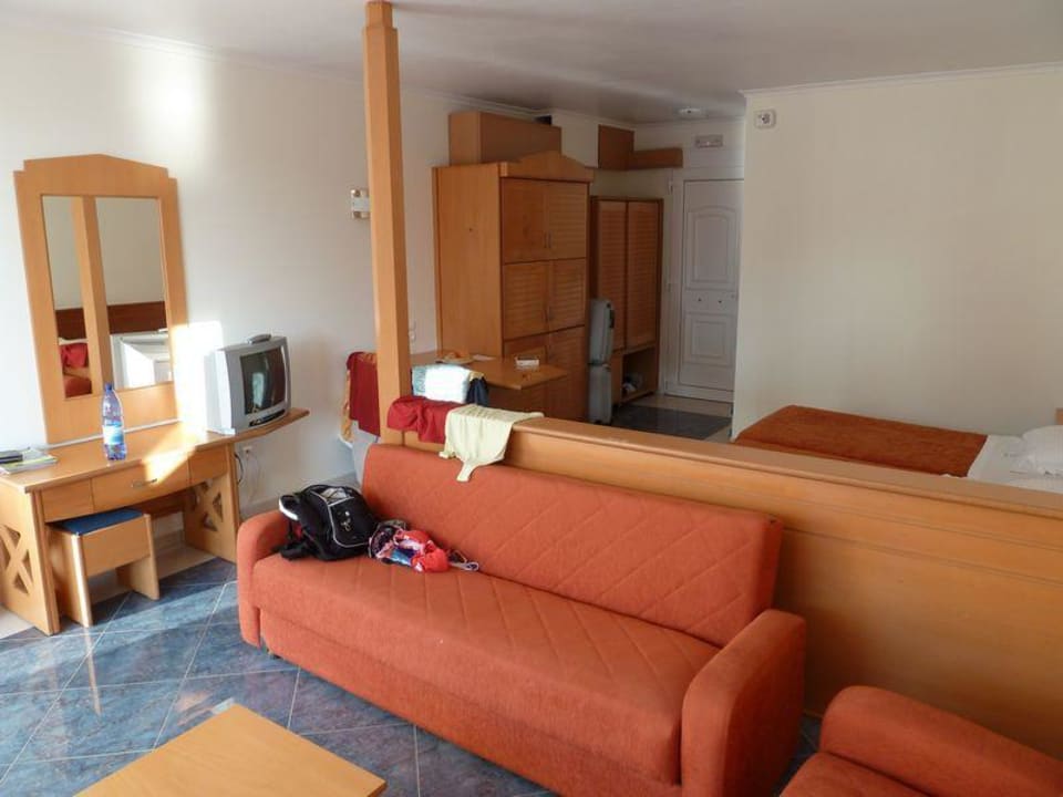 Zimmer 150 Ithea Suites Hotel