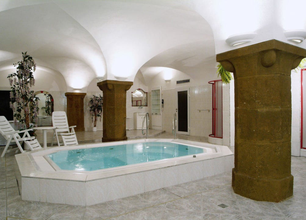 Relax club Best Western Plus Hotel Meteor Plaza