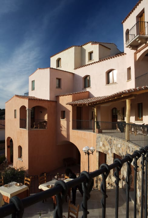 Außenansicht Hotel Arathena