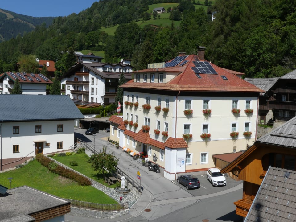 Außenansicht Hotel Kirchenwirt