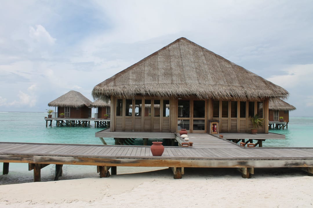 Meeru Island Resort & Spa Meeru Maldives Resort Island