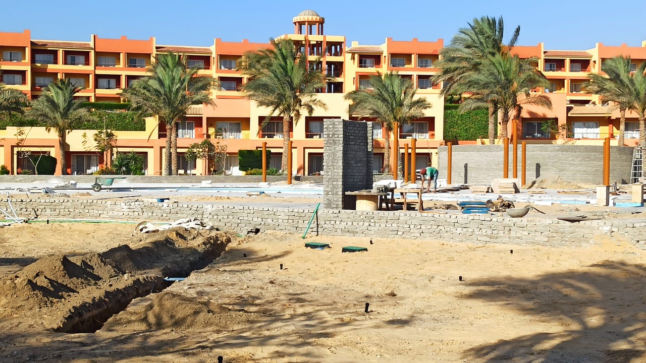 Pool Malikia Resort Abu Dabbab