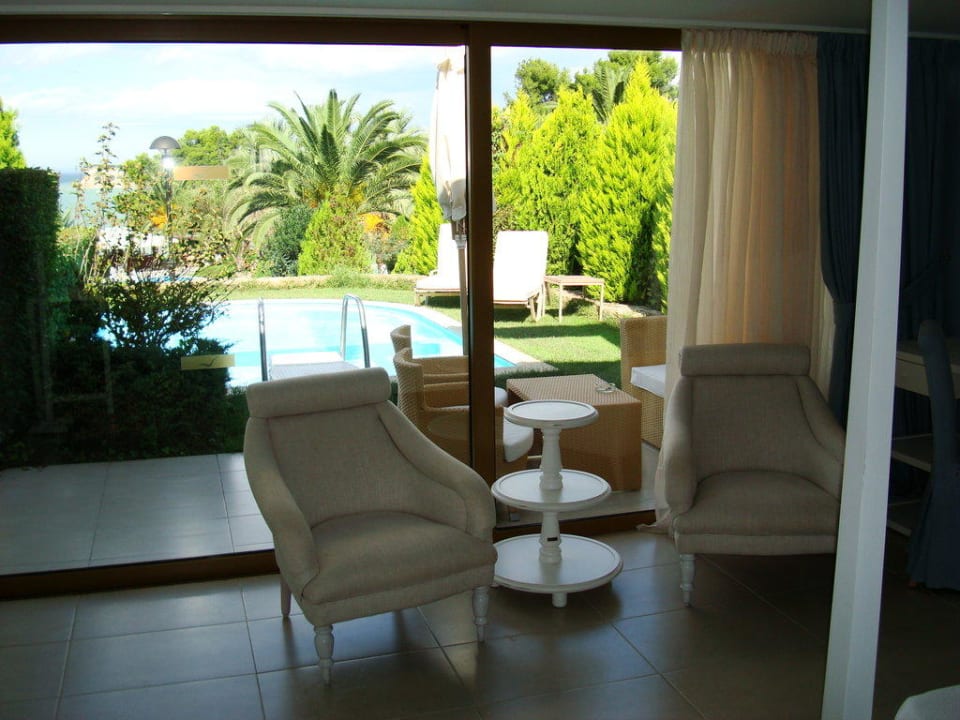 Privatpool-Suite Sani Club