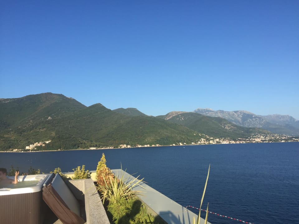 Blick vom Rooftop Spa Carine Hotel Bijela Park