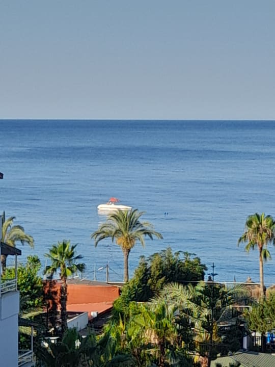 Strand Justiniano Park Conti