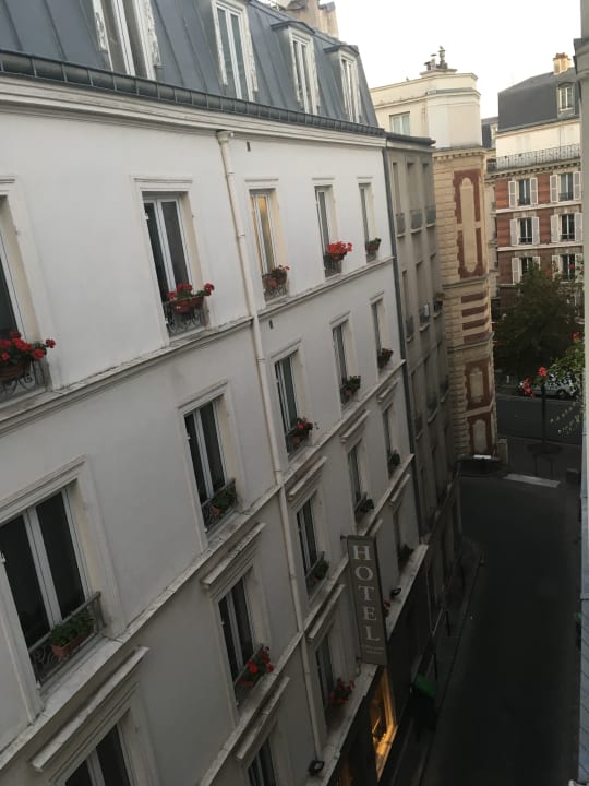 Ausblick Hotel Romance Malesherbes by Patrick Hayat