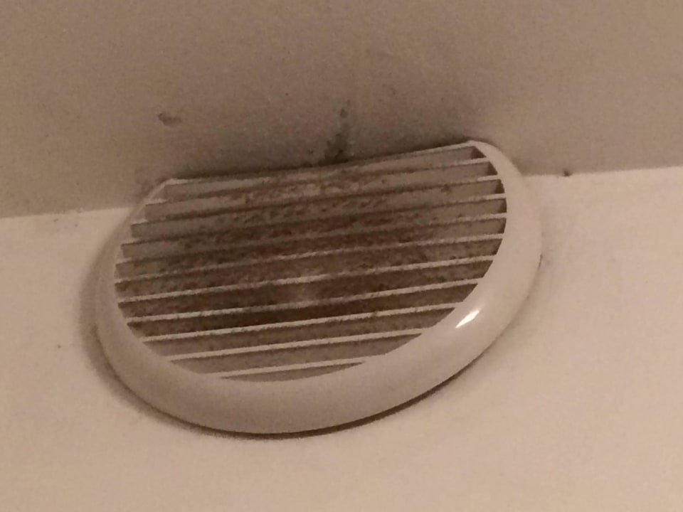 Badezimmerlüftung Hotel Anapaya