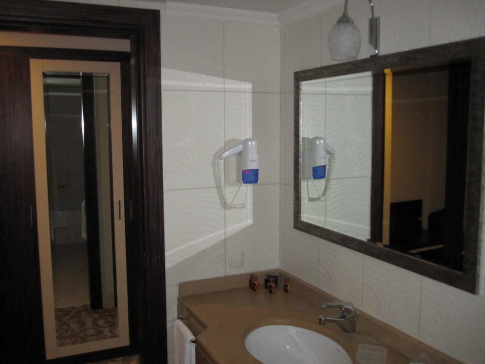 Badezimmer Aydinbey Kings Palace & Spa