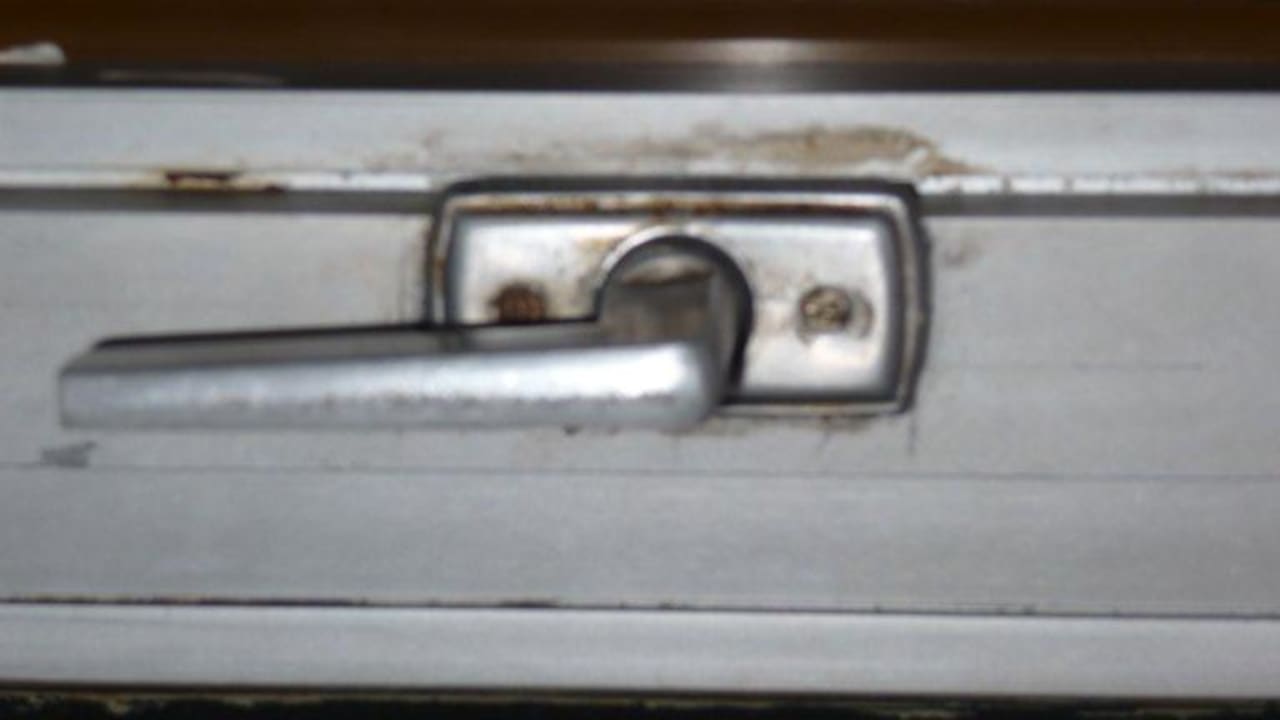 Fenstergriff Hotel Kleopatra Bebek