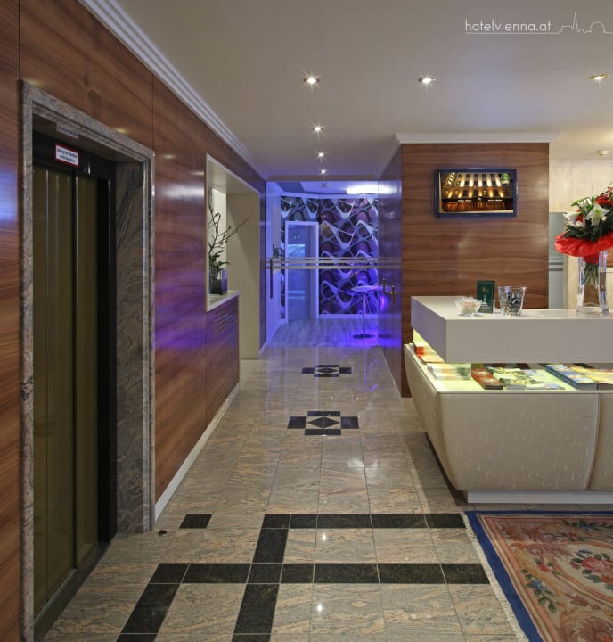 Lobby Hotel Vienna